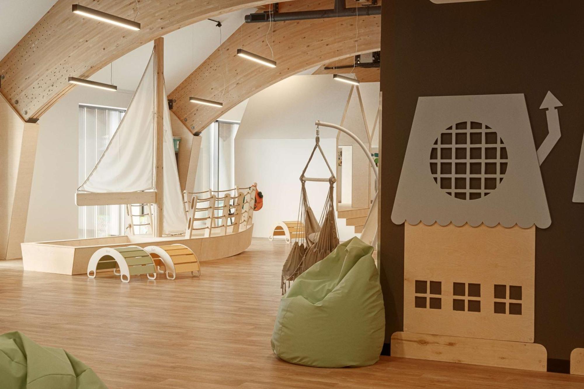 Radisson Blu Resort & Conference Center, Ostroda Mazury Екстер'єр фото Interior of the Children's Museum of Oakville